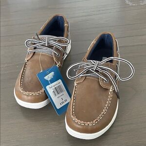 Reel Legends Kids Brown Boat Shoes. Size 2